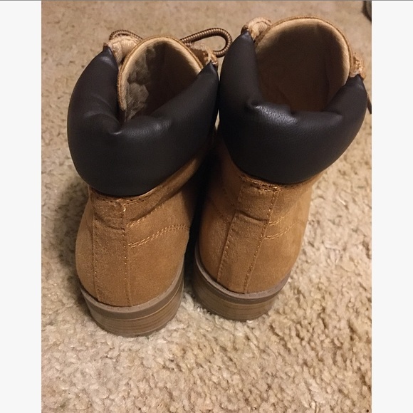 Soda Work Boot Style Suede Ankle Boots - Picture 3 of 5